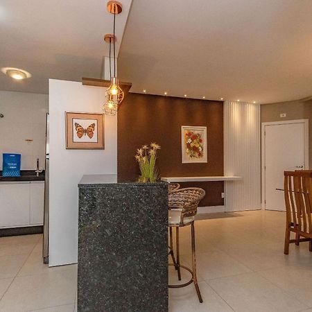 Boulevard 224D - Excelente Apartamento Em Condominio De Luxo No Centro De Bombinhas - Piscina - Jacuzzi - Academia - Portaria 24H. Extérieur photo