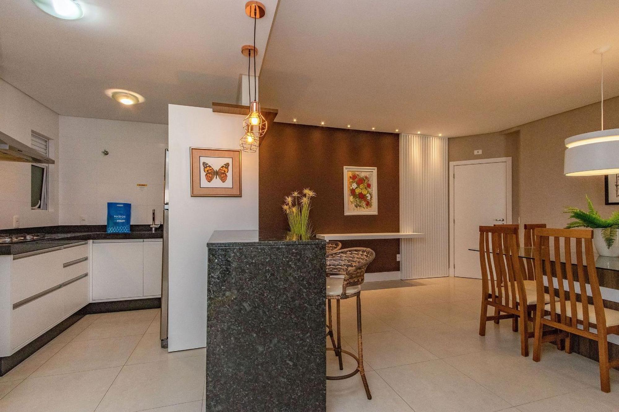 Boulevard 224D - Excelente Apartamento Em Condominio De Luxo No Centro De Bombinhas - Piscina - Jacuzzi - Academia - Portaria 24H. Extérieur photo