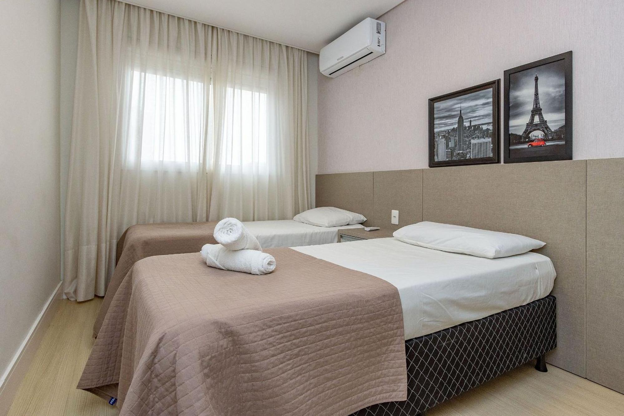 Boulevard 224D - Excelente Apartamento Em Condominio De Luxo No Centro De Bombinhas - Piscina - Jacuzzi - Academia - Portaria 24H. Extérieur photo